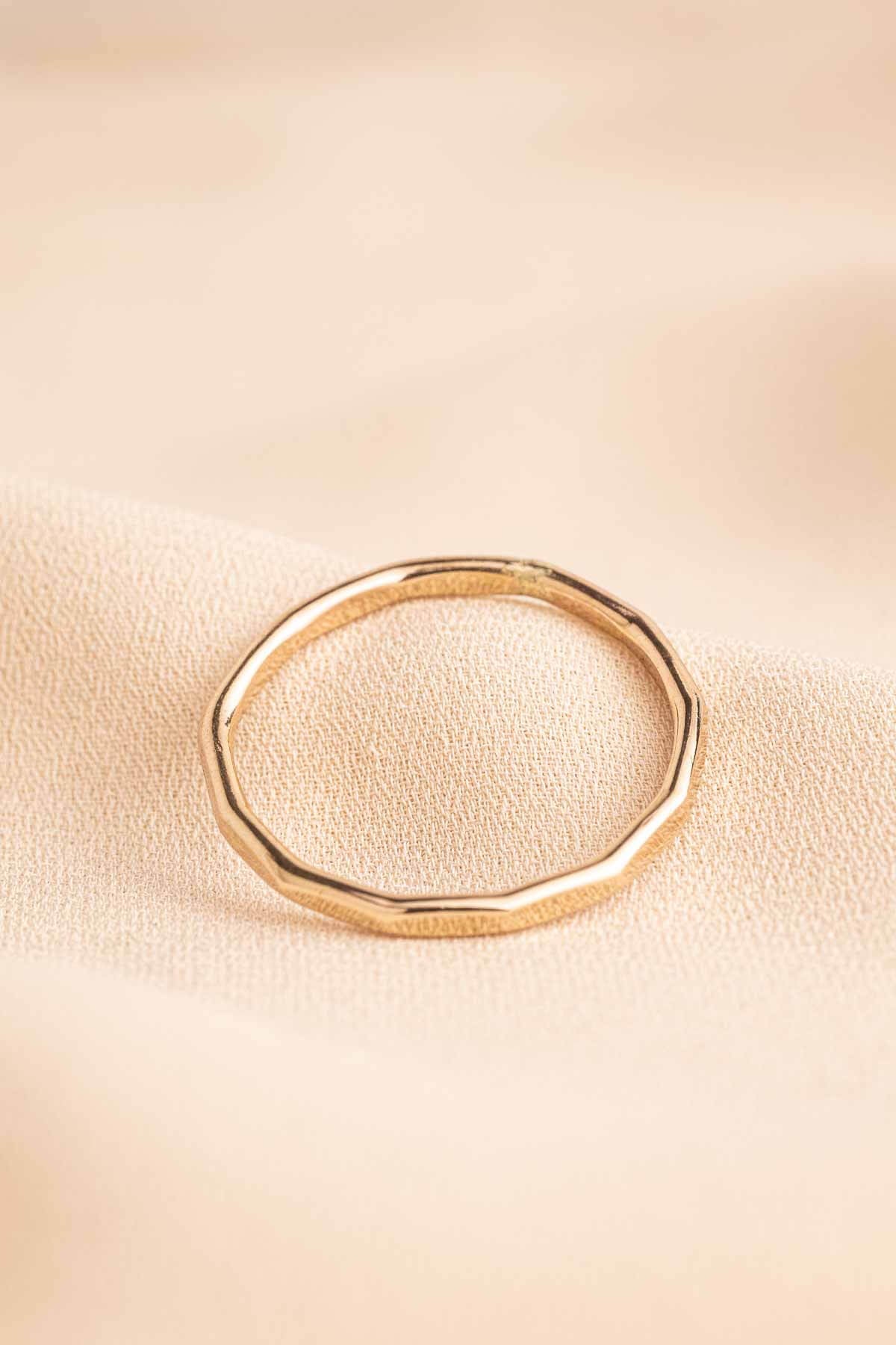 Ashby - Dainty Faceted Stacking Ring