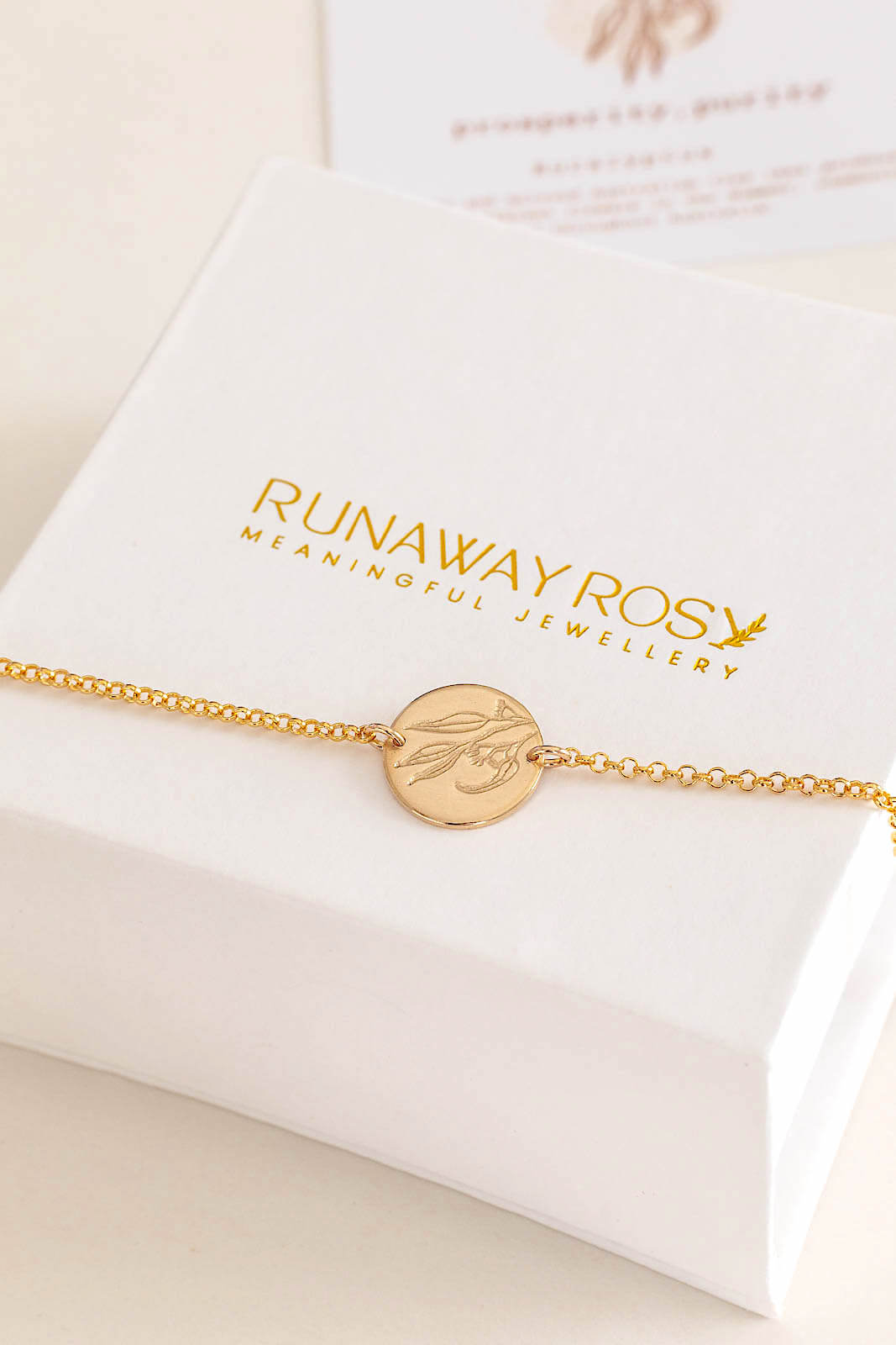 Gum blossoms bracelet