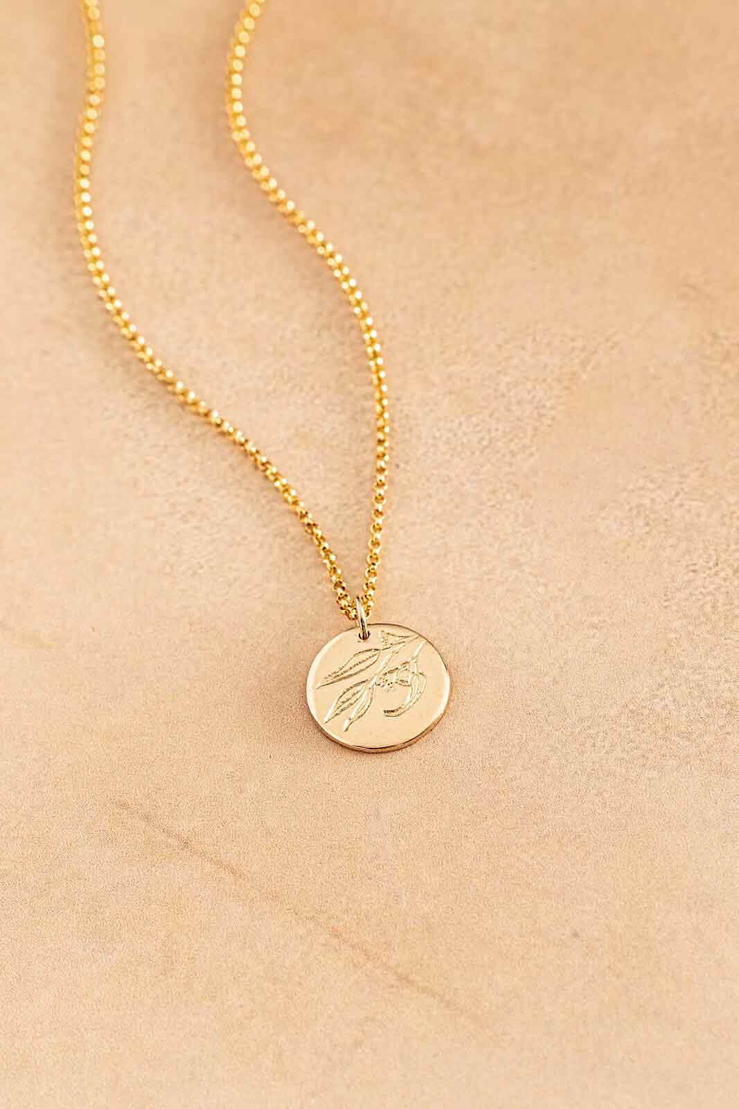 Daisy Birthflower necklace