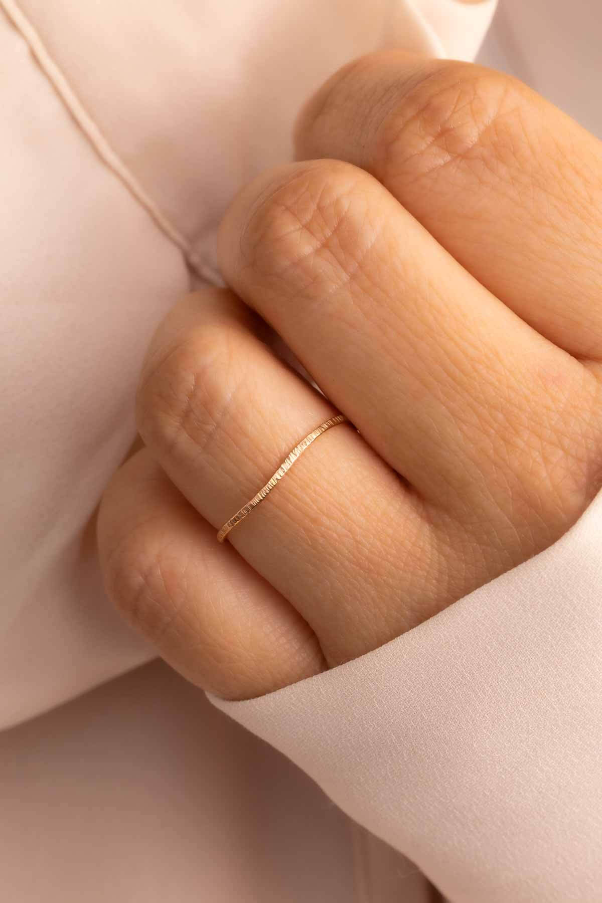 The Flow Ring - Dainty Hammered Wavy Ring