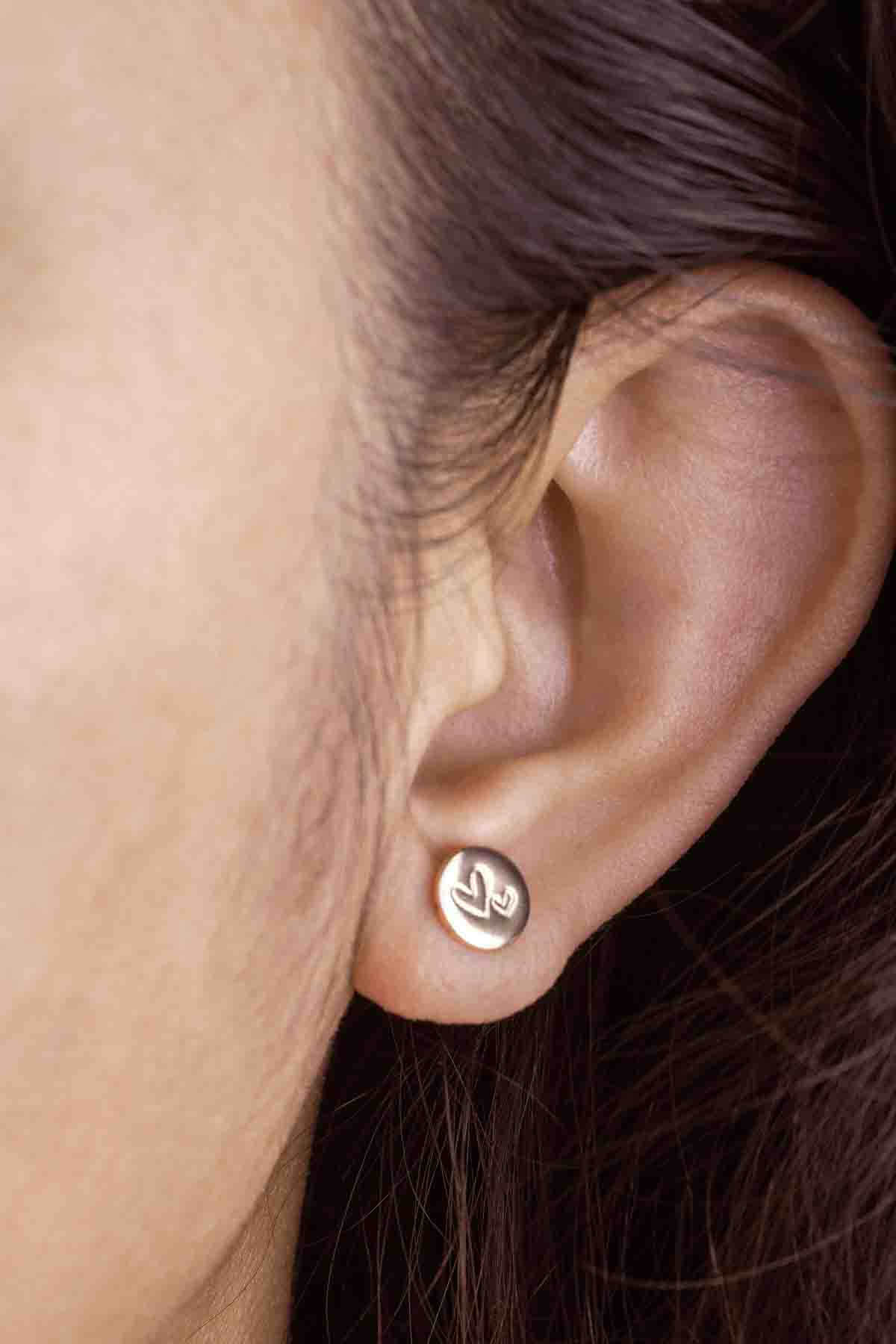 You and Me - Twin Hearts Disc Stud Earrings