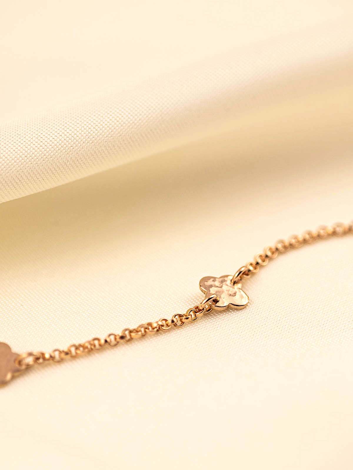4 leaf clover rose gold bracelet