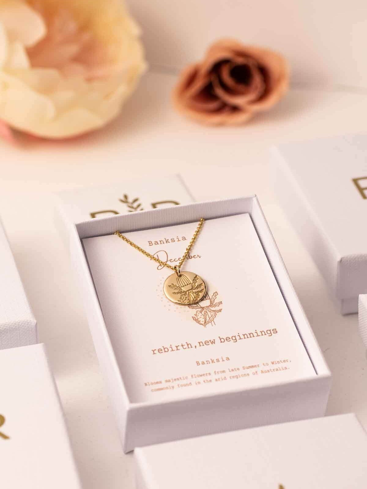 Banksia - Australian Birthflower Necklace for December