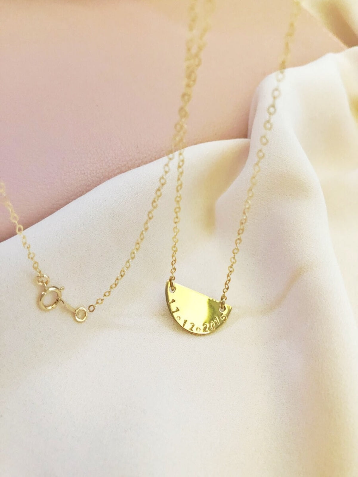 Luna - Half Moon | Half Circle Necklace