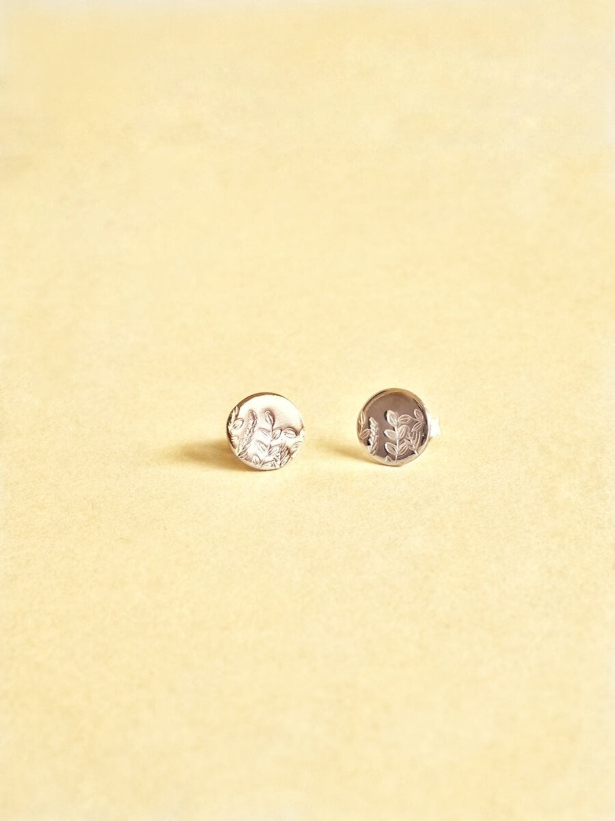 Julia - Floral Discs Earrings