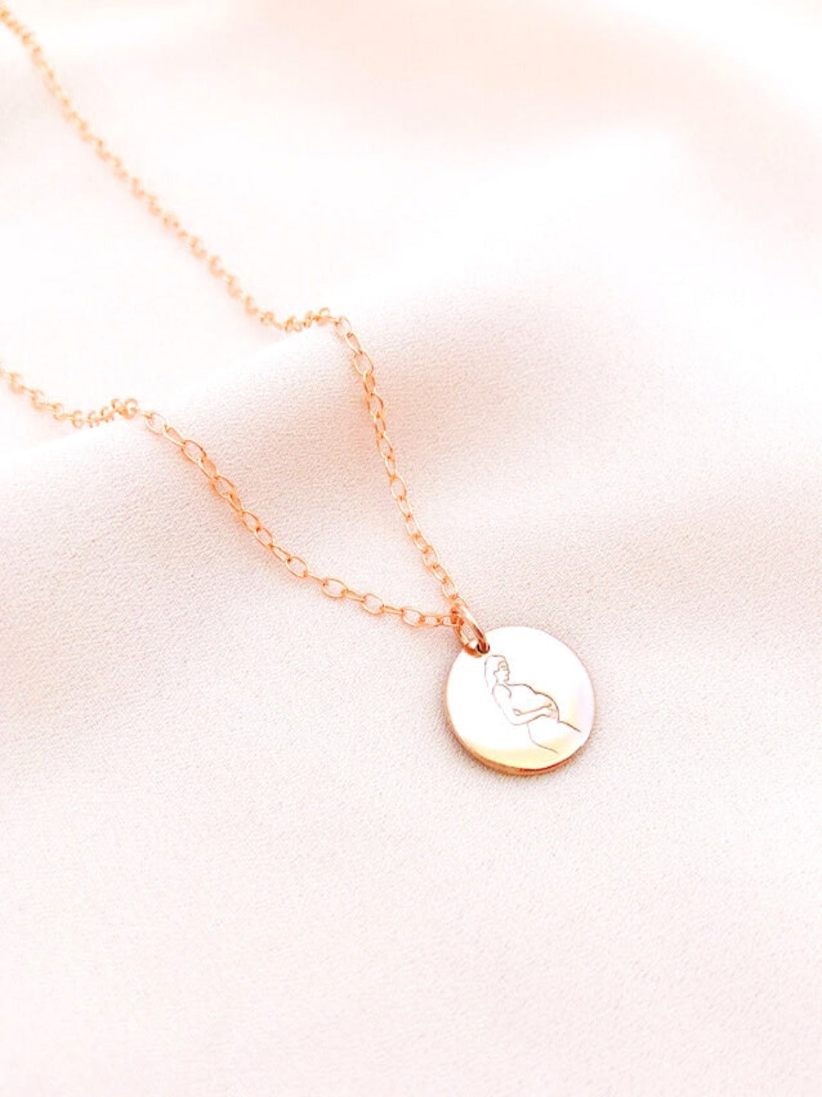 Mum To Be - Petite Disc Pendant Necklace