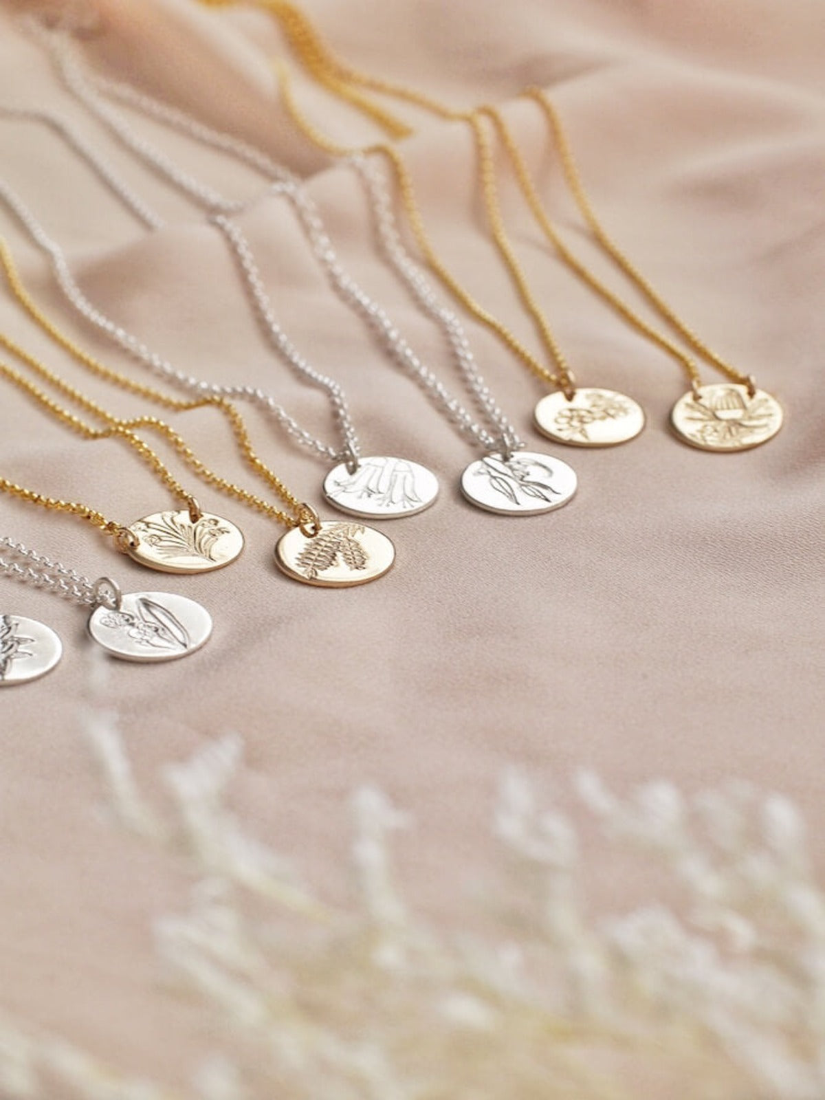 Gum Blossoms - Australian Native Birth Flower Necklace - September