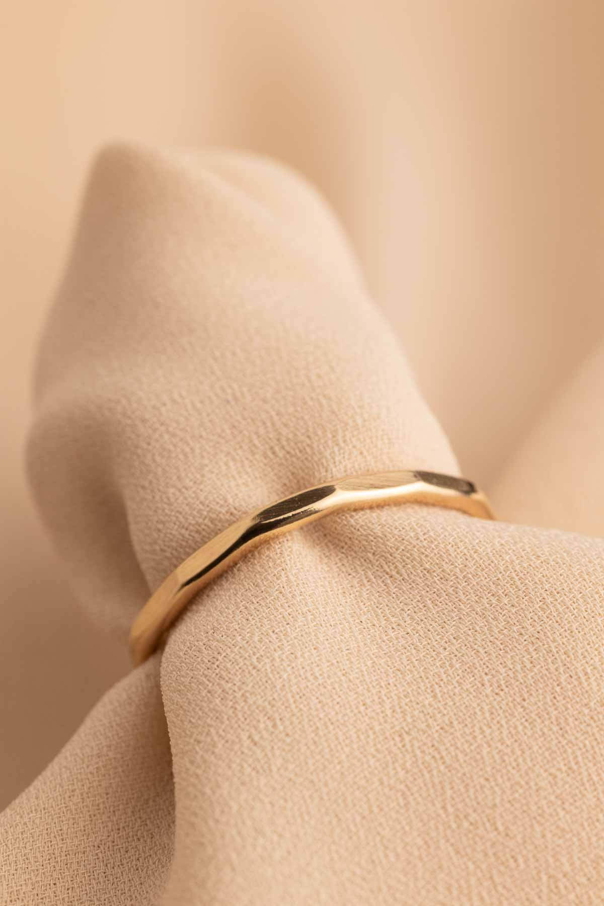 Ashby - Dainty Faceted Ring